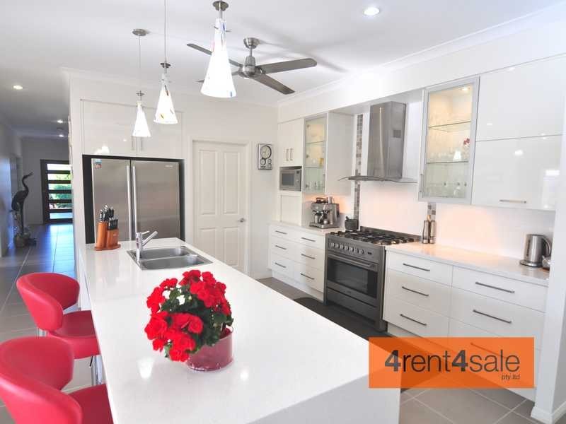 24 Elanda Court, Tin Can Bay QLD 4580