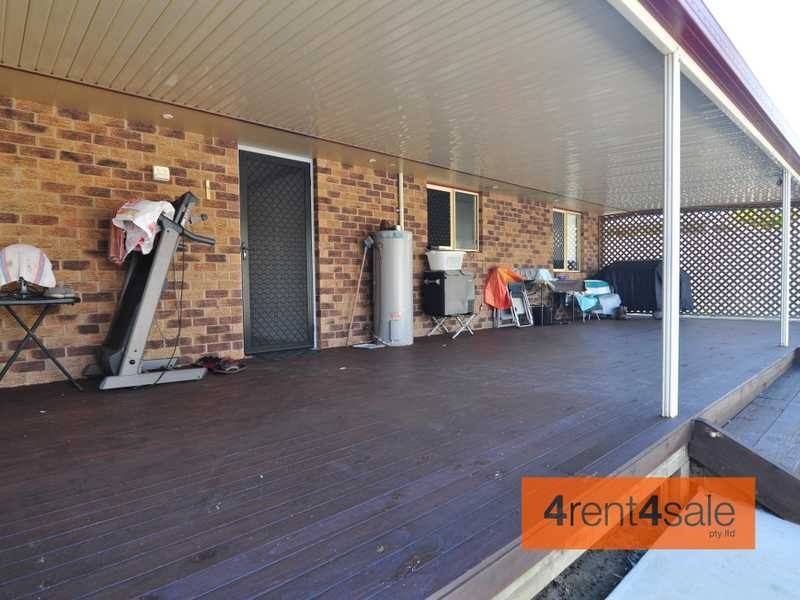 8 Turrum Street, Tin Can Bay QLD 4580