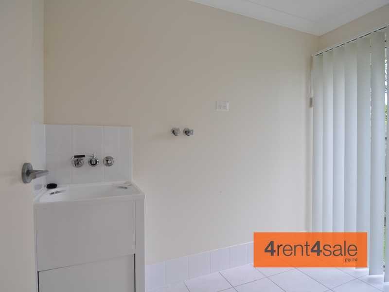 12 Creekside Esplanade, Cooloola Cove QLD 4580