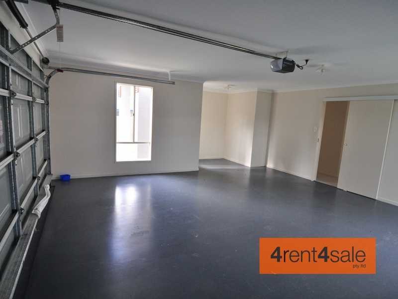 12 Creekside Esplanade, Cooloola Cove QLD 4580