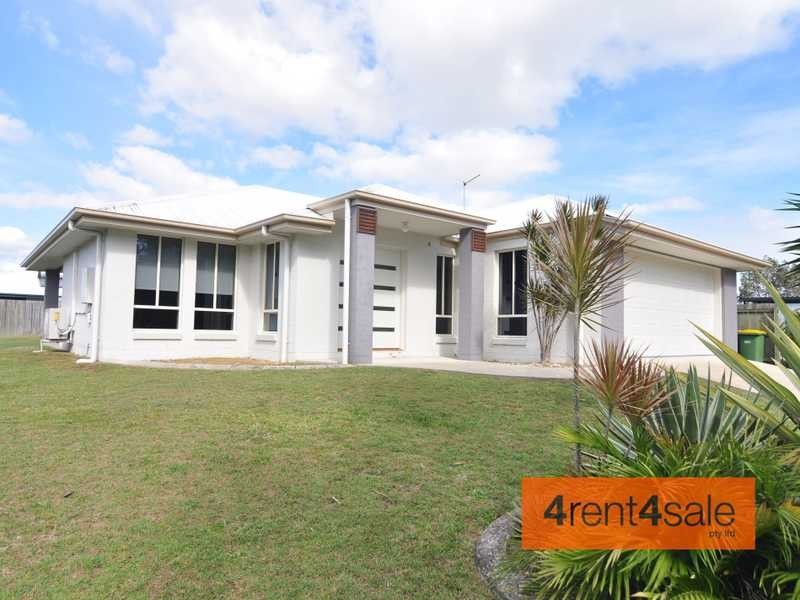 12 Creekside Esplanade, Cooloola Cove QLD 4580