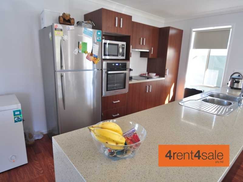 12 Environs Avenue, Cooloola Cove QLD 4580