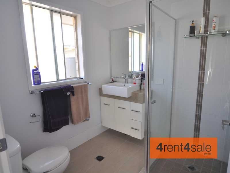 12 Environs Avenue, Cooloola Cove QLD 4580