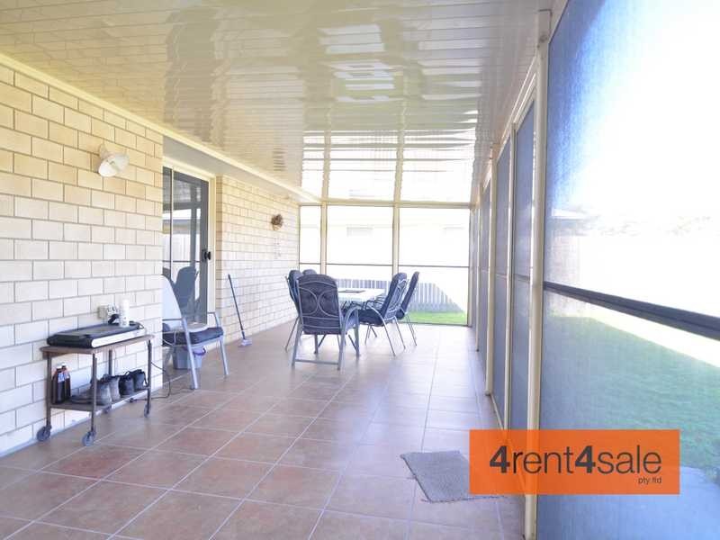 12 Environs Avenue, Cooloola Cove QLD 4580