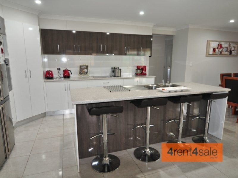 35 Tuna  Way, Tin Can Bay QLD 4580
