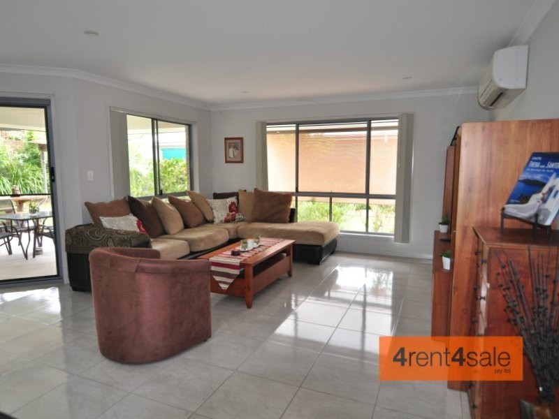 35 Tuna  Way, Tin Can Bay QLD 4580