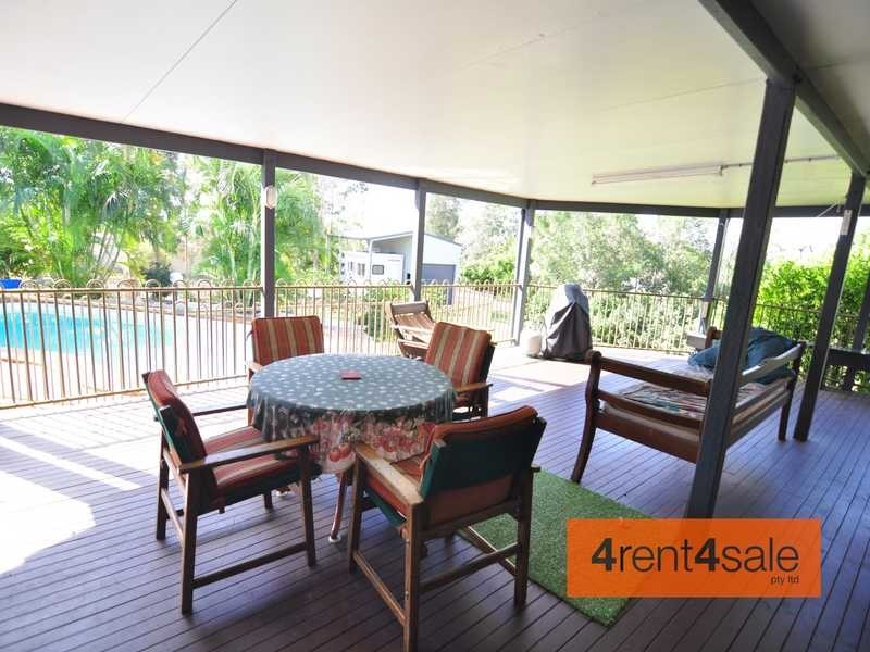 5 Lindsay Street, Southside QLD 4570