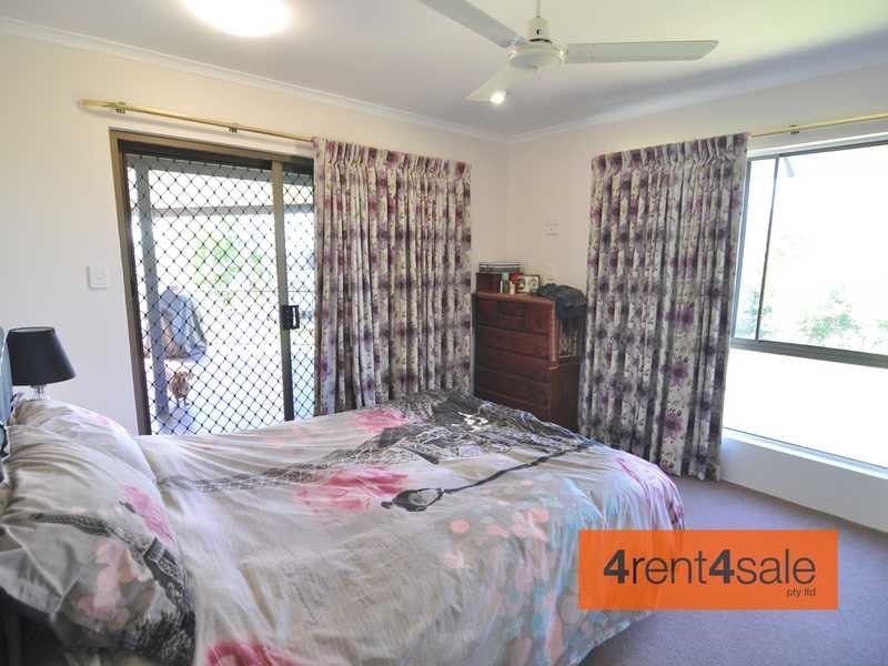 5 Lindsay Street, Southside QLD 4570