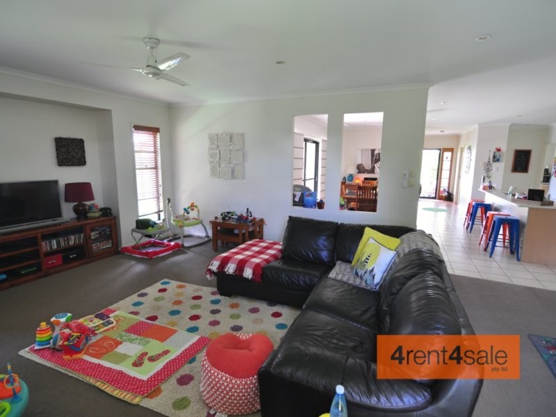 31 Dianella Circuit, Cooloola Cove QLD 4580