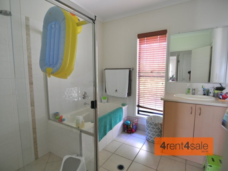 31 Dianella Circuit, Cooloola Cove QLD 4580