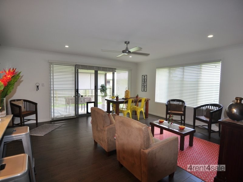 5 Tangaroa street, Tin Can Bay QLD 4580