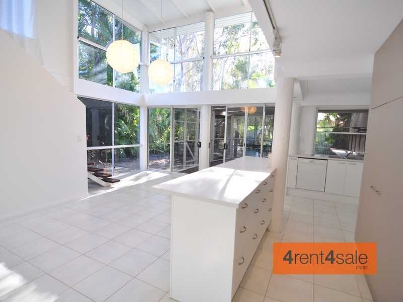 112 Emperor Street, Tin Can Bay QLD 4580