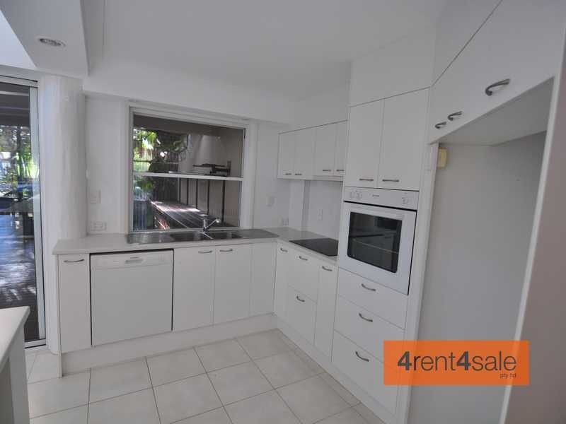 112 Emperor Street, Tin Can Bay QLD 4580