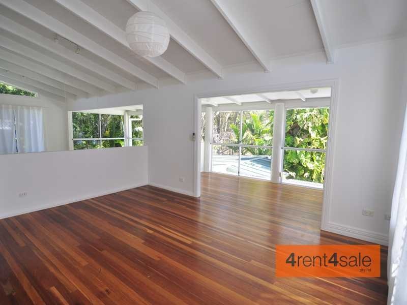 112 Emperor Street, Tin Can Bay QLD 4580