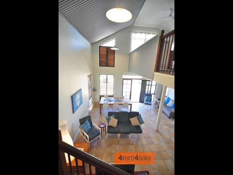 92 Toolara Road, Tin Can Bay QLD 4580