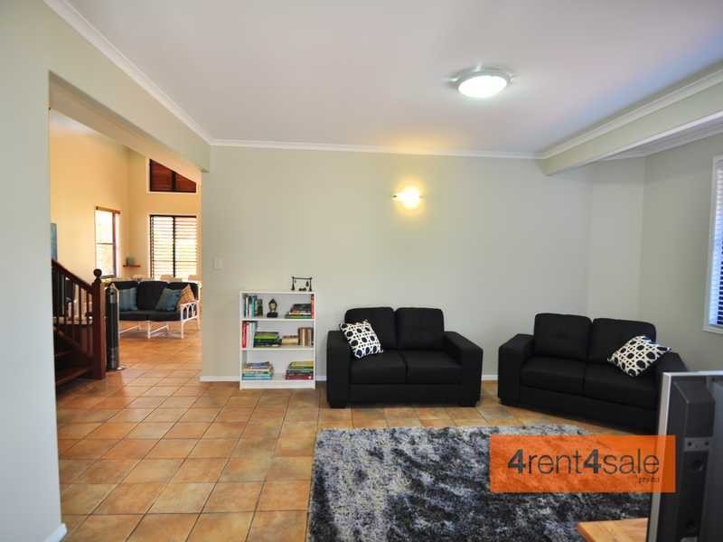 92 Toolara Road, Tin Can Bay QLD 4580