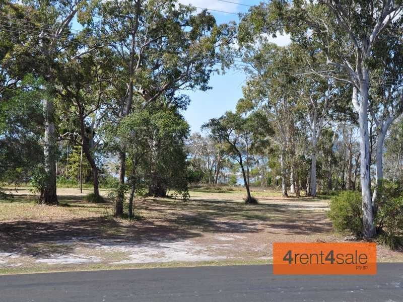 92 Toolara Road, Tin Can Bay QLD 4580
