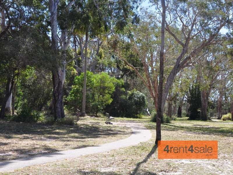 92 Toolara Road, Tin Can Bay QLD 4580