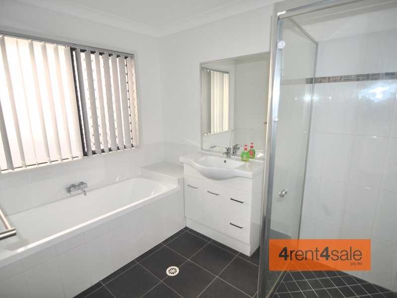 34 Fyshburn Drive, Cooloola Cove QLD 4580