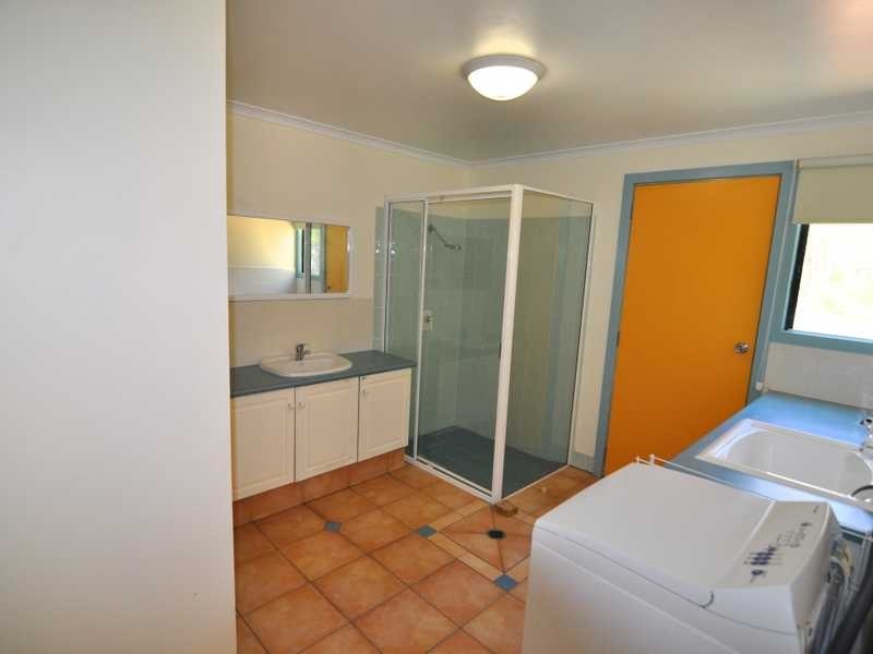 4 Squire Street, Tin Can Bay QLD 4580