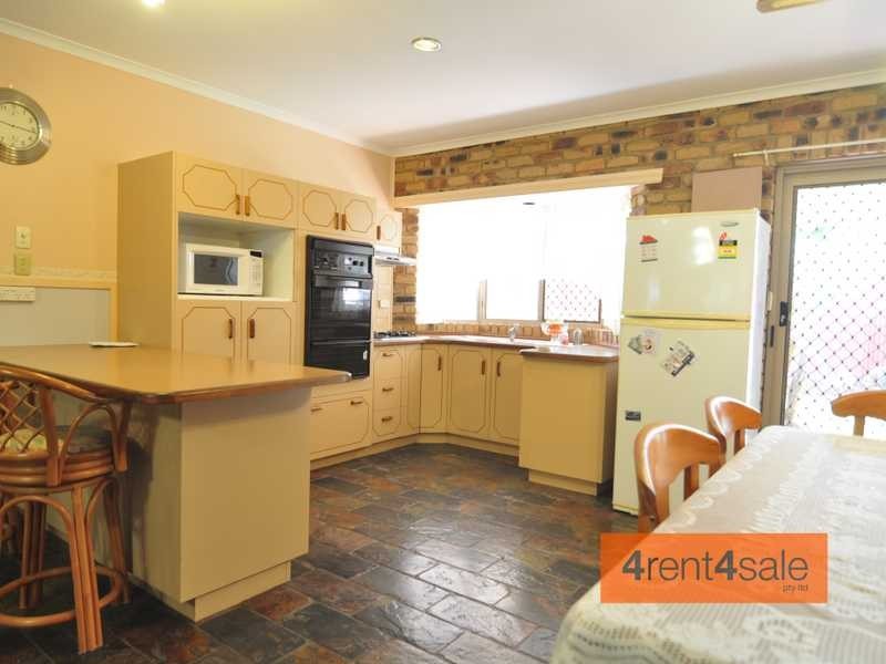 127 Gympie Road, Tin Can Bay QLD 4580