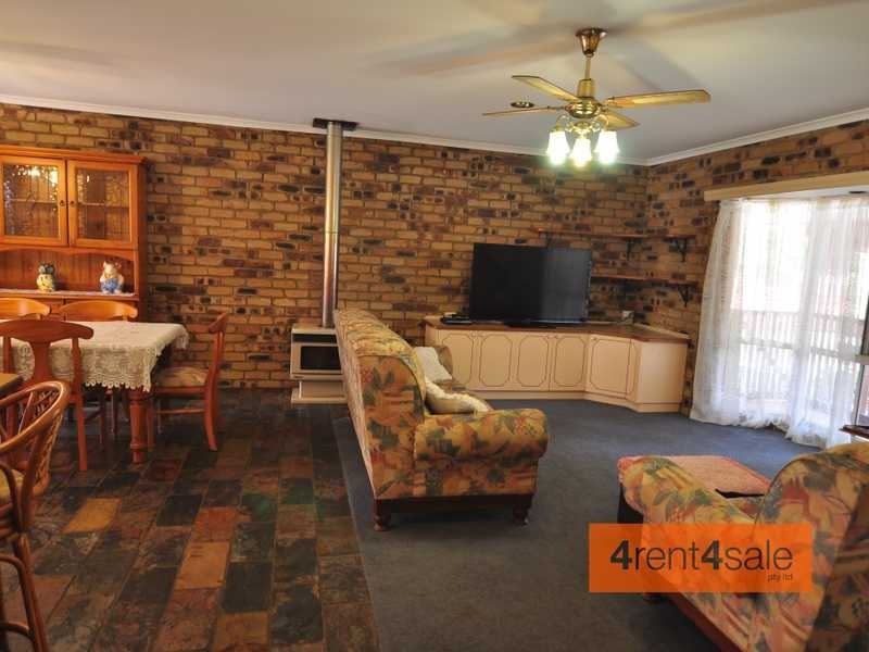 127 Gympie Road, Tin Can Bay QLD 4580