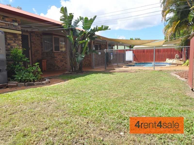 127 Gympie Road, Tin Can Bay QLD 4580