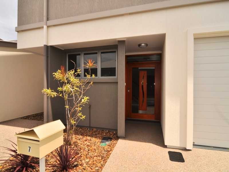 7/20 Gympie Road, Tin Can Bay QLD 4580