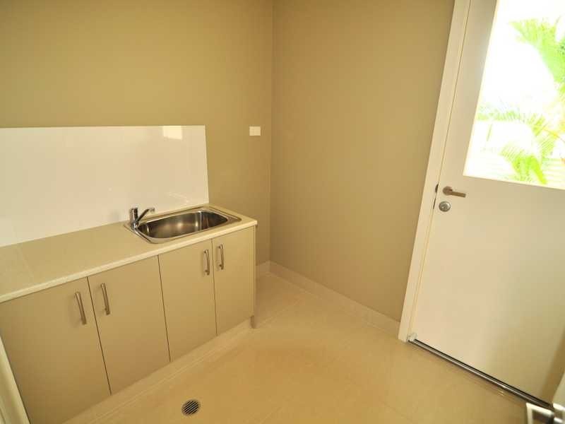7/20 Gympie Road, Tin Can Bay QLD 4580