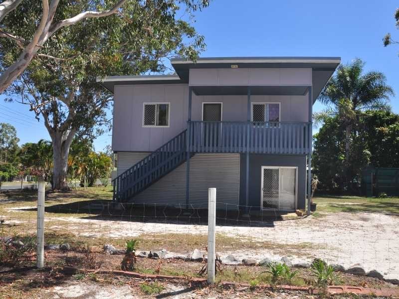 2 Doric  CT, Cooloola Cove QLD 4580