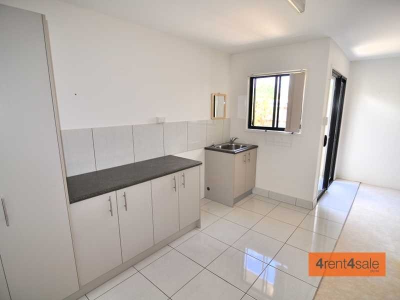 2 Creekside Esplanade, Cooloola Cove QLD 4580