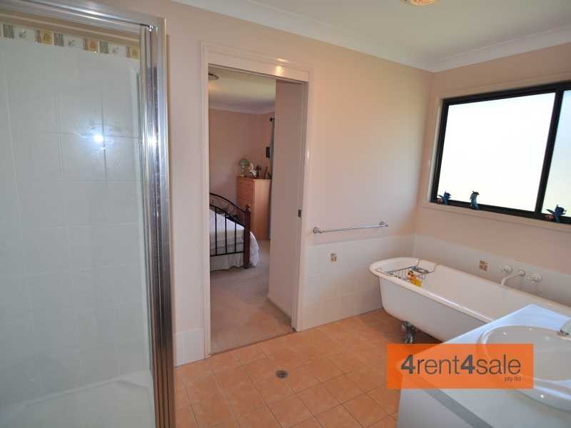 14 Endurance Avenue, Cooloola Cove QLD 4580