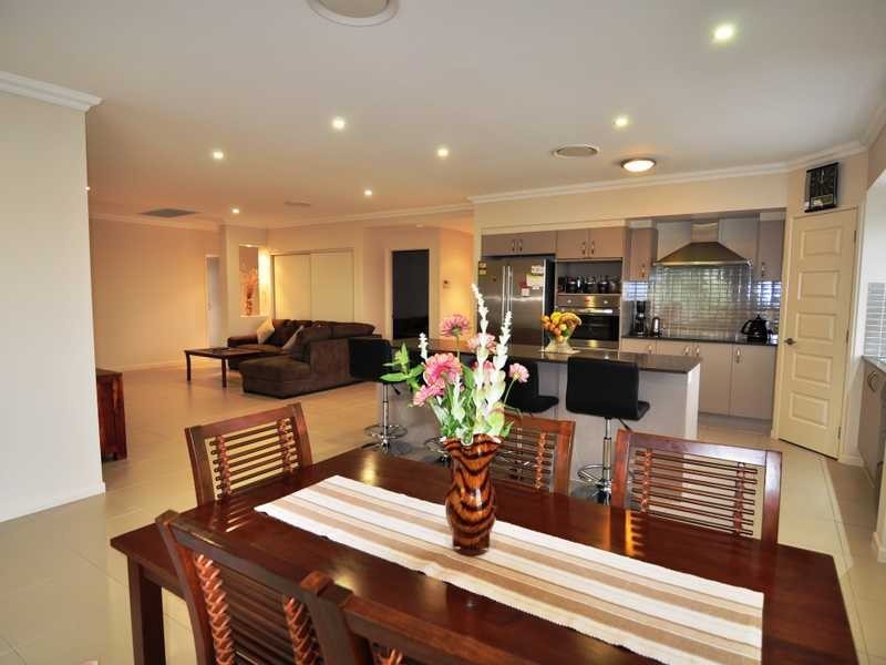 40 Tuna Way, Tin Can Bay QLD 4580