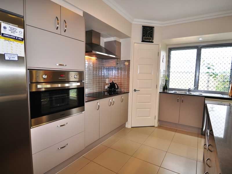 40 Tuna Way, Tin Can Bay QLD 4580