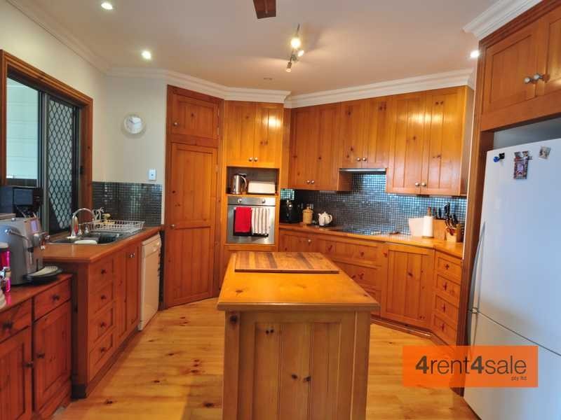 9 Sailfish Street, Tin Can Bay QLD 4580