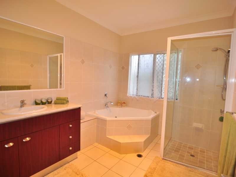 75 Nautilus Drive, Cooloola Cove QLD 4580