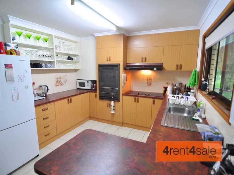 1 Tailor Street, Tin Can Bay QLD 4580