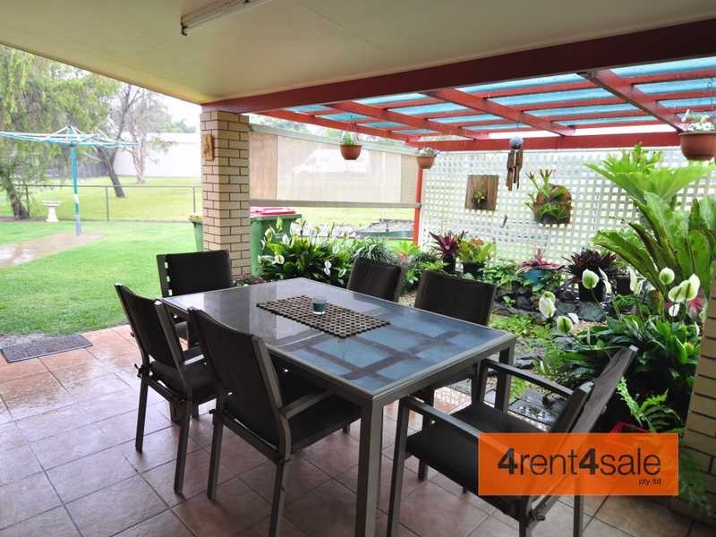 1 Tailor Street, Tin Can Bay QLD 4580