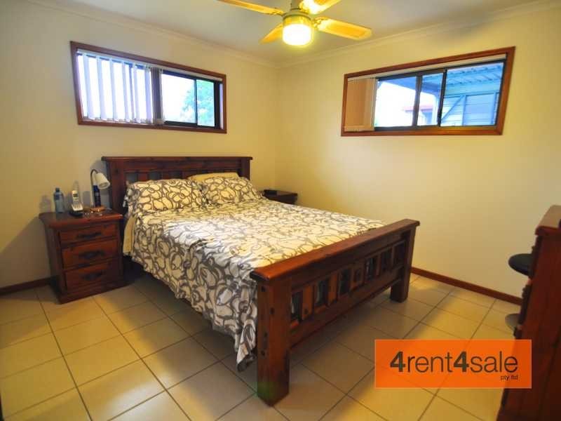 1 Tailor Street, Tin Can Bay QLD 4580