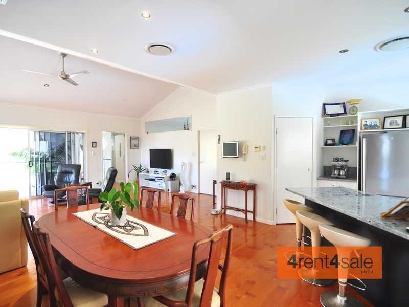 81 Esplanade, Tin Can Bay QLD 4580