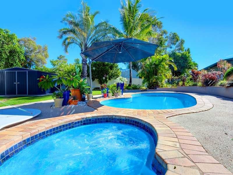 81 Esplanade, Tin Can Bay QLD 4580