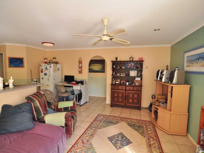 6 Dreadnought Ave, Cooloola Cove QLD 4580