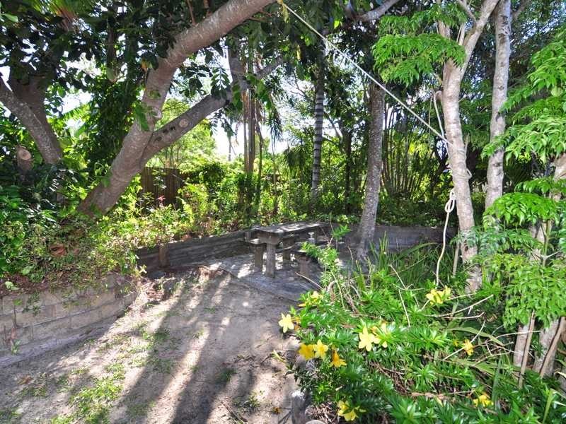 6 Dreadnought Ave, Cooloola Cove QLD 4580