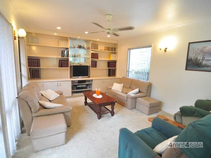 39 Marlin Way, Tin Can Bay QLD 4580