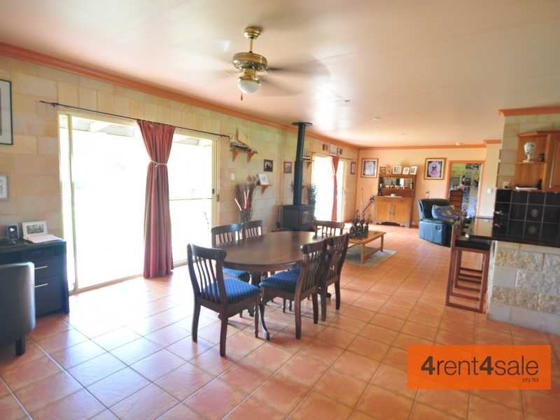 27 Endeavour Drive, Cooloola Cove QLD 4580