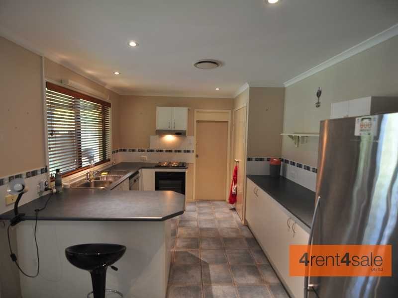 35 Tarwhine Street, Tin Can Bay QLD 4580