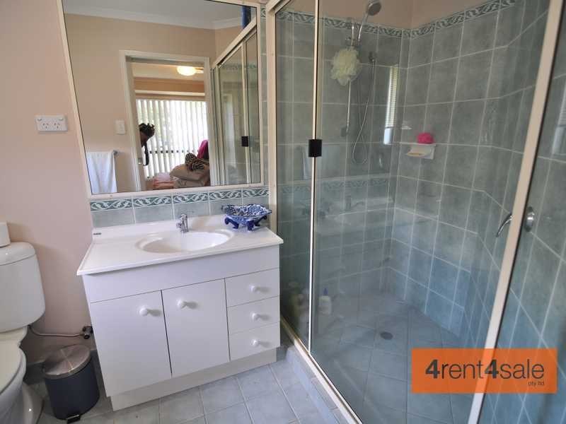 35 Tarwhine Street, Tin Can Bay QLD 4580