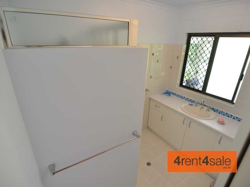 6 Doric Court, Cooloola Cove QLD 4580