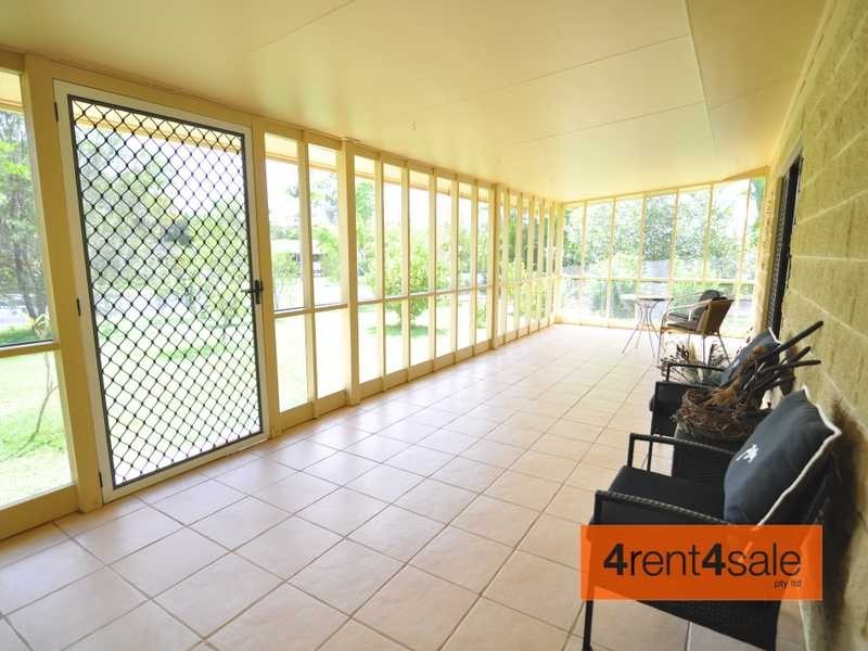 6 Doric Court, Cooloola Cove QLD 4580