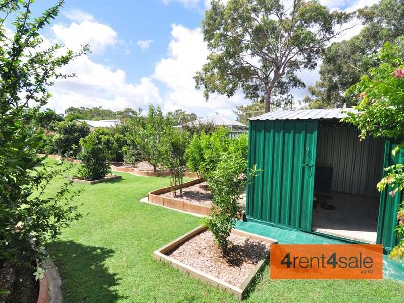 6 Doric Court, Cooloola Cove QLD 4580